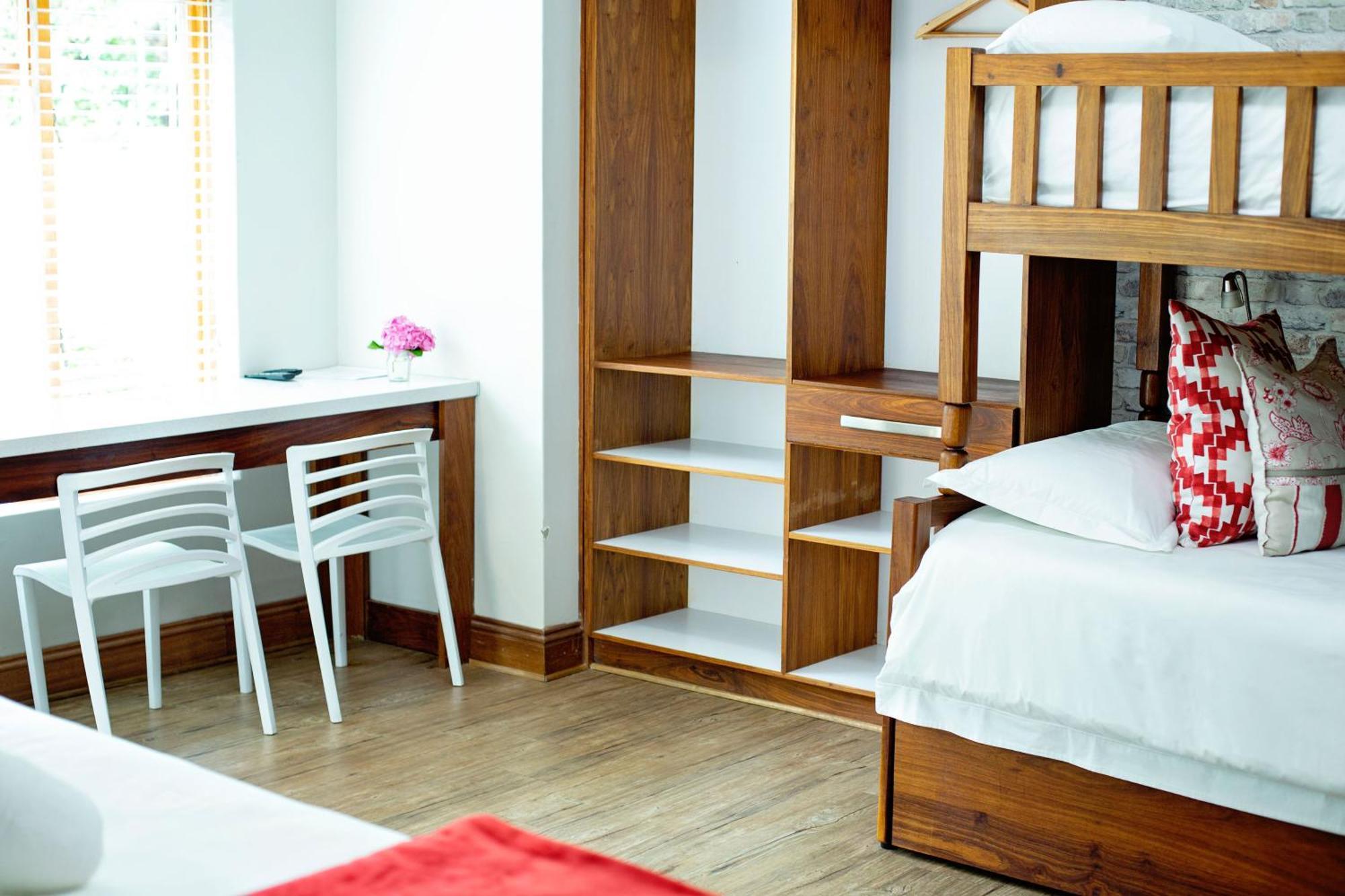 Crisp Guest Rooms Bloemfontein Eksteriør bilde