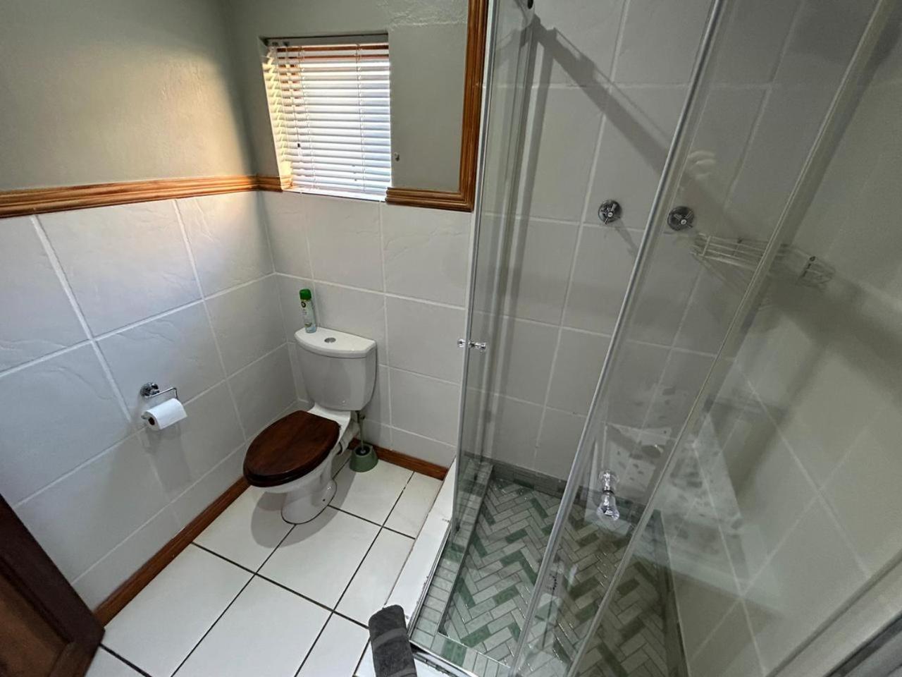 Crisp Guest Rooms Bloemfontein Eksteriør bilde